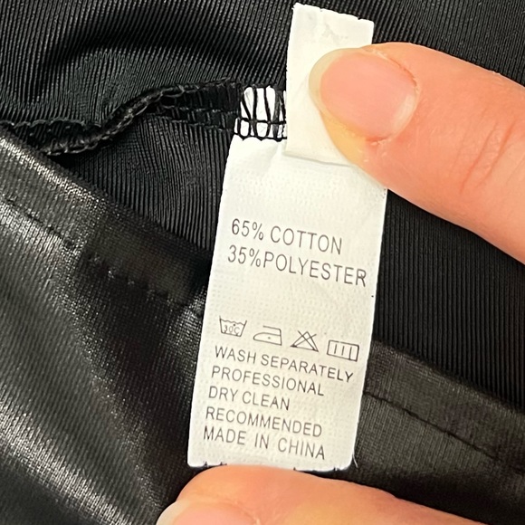 NWOT 💣🔥🖤 gorgeous Black Faux Leather Midi dress size L - Picture 14 of 16